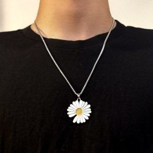 Flower Pendant Necklace